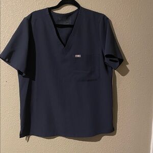 Figs Women's dark grey/blue V-Neck Scrub Top